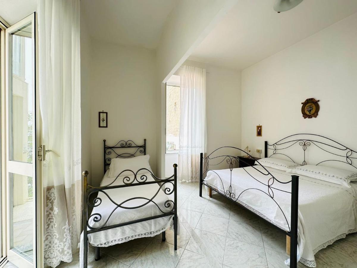 Family Relax Caracciolo Bed & Breakfast Napels