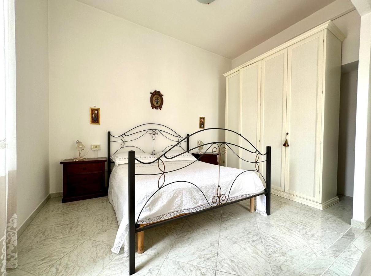 Couette-café Family Relax Caracciolo Naples